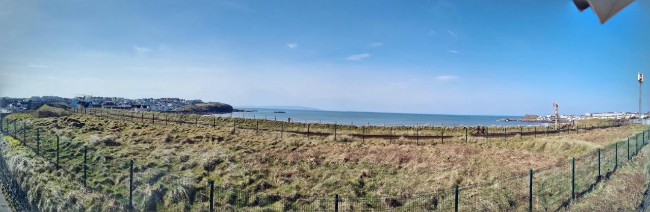 6 Dunluce Park - Portrush By The Sea Appartement Buitenkant foto